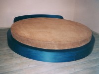 /album/postele/kulata-postel-modra-jpg/